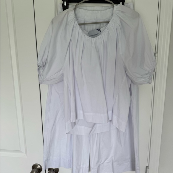 Addison Bay Set - Picture 1 of 4